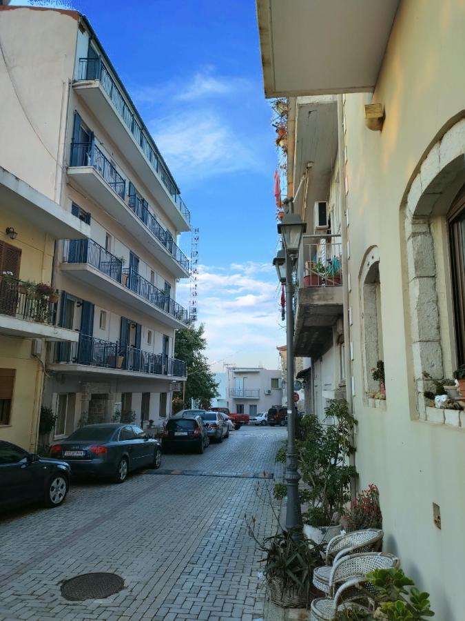 Hotel Διεθνές Захаро Экстерьер фото