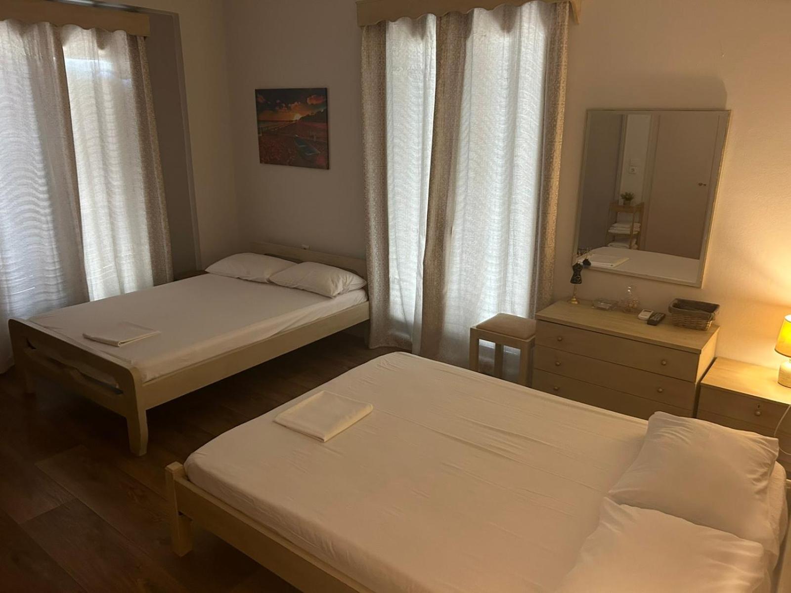 Hotel Διεθνές Захаро Экстерьер фото