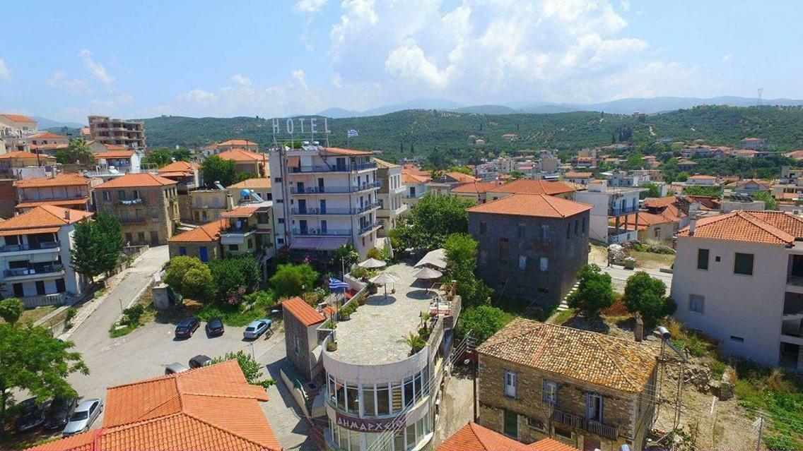 Hotel Διεθνές Захаро Экстерьер фото