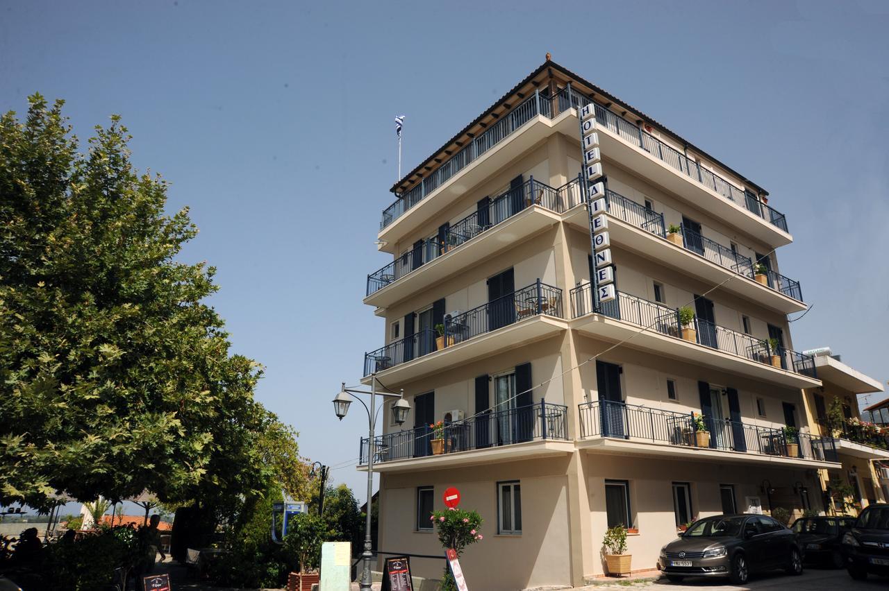 Hotel Διεθνές Захаро Экстерьер фото